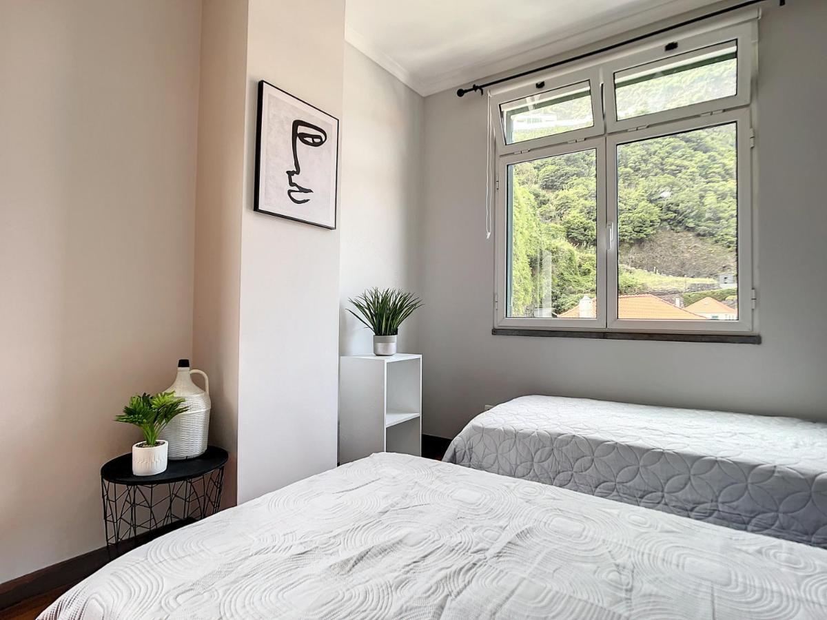 Amarelo Apartment By Atlantic Holiday Sao Vicente  Luaran gambar