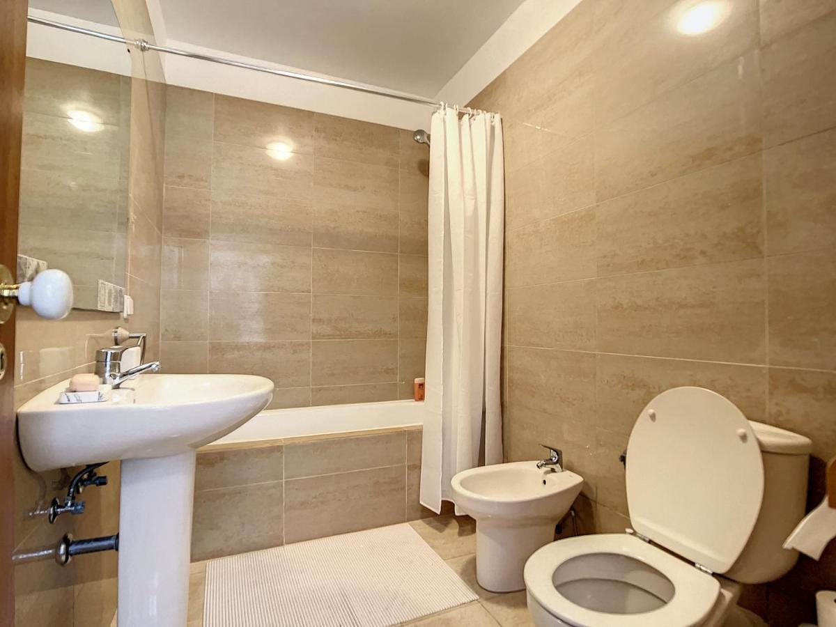 Amarelo Apartment By Atlantic Holiday Sao Vicente  Luaran gambar
